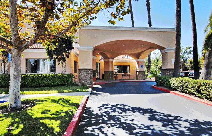 Photo of Las Villas Del Norte, Assisted Living, Nursing Home, Independent Living, CCRC, Escondido, CA 3