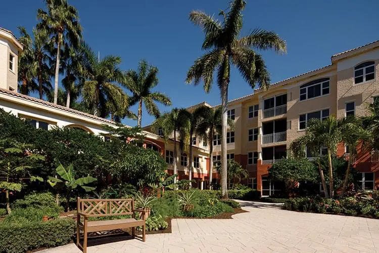 Photo of Devonshire, Assisted Living, Nursing Home, Independent Living, CCRC, Palm Beach Gardens, FL 5