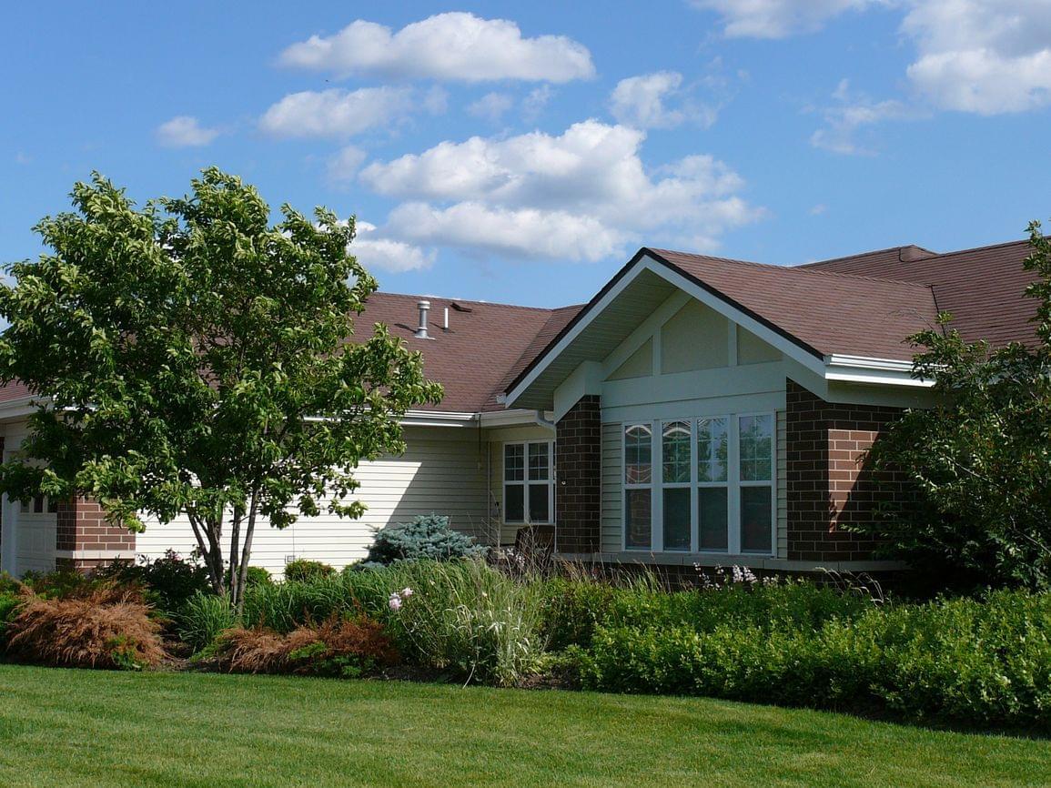 Photo of The Village at Victory Lakes, Assisted Living, Nursing Home, Independent Living, CCRC, Lindenhurst, IL 4