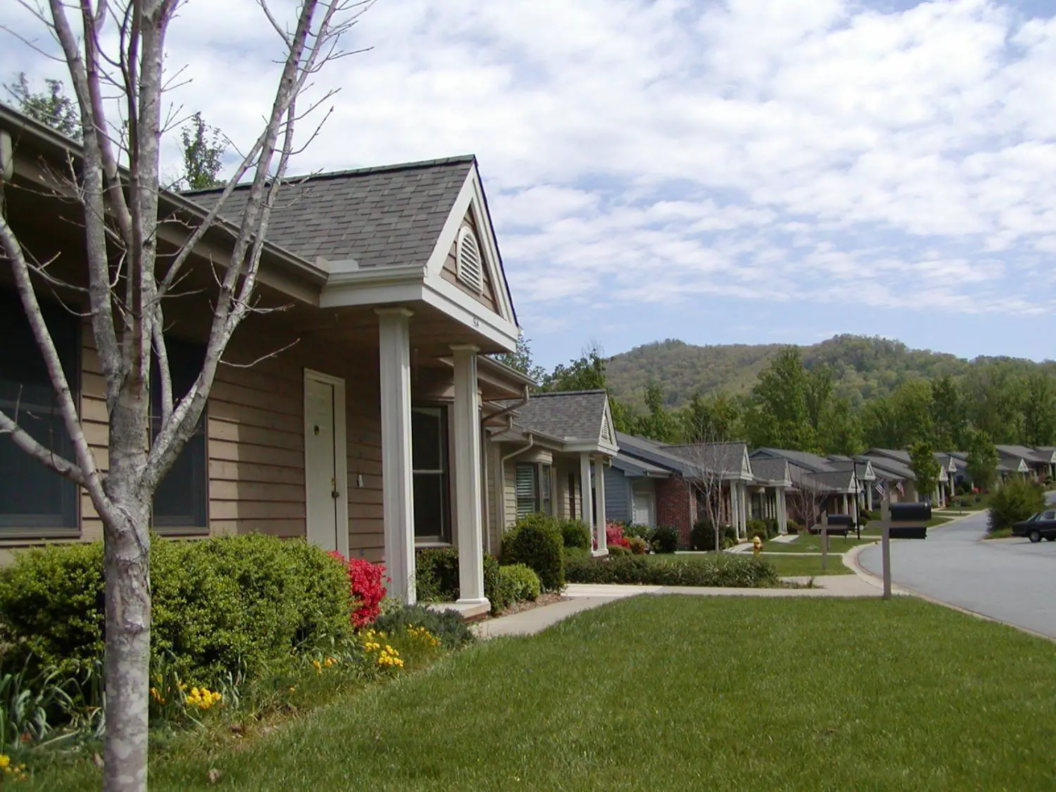 Photo of Givens Estates, Assisted Living, Nursing Home, Independent Living, CCRC, Asheville, NC 5