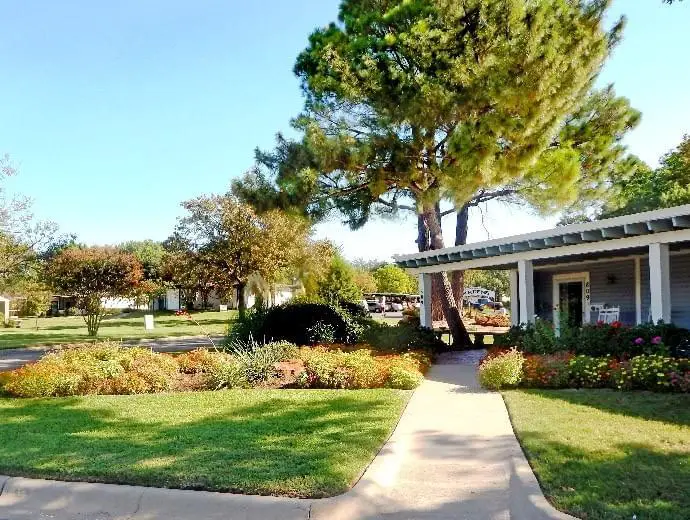 Photo of Good Samaritan Society Lake Forest Village, Assisted Living, Nursing Home, Independent Living, CCRC, Denton, TX 5