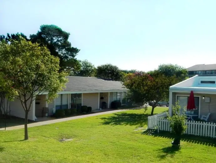 Photo of Good Samaritan Society Lake Forest Village, Assisted Living, Nursing Home, Independent Living, CCRC, Denton, TX 11
