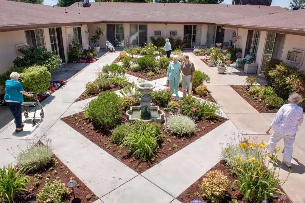 Photo of Windsor, Assisted Living, Nursing Home, Independent Living, CCRC, Glendale, CA 4