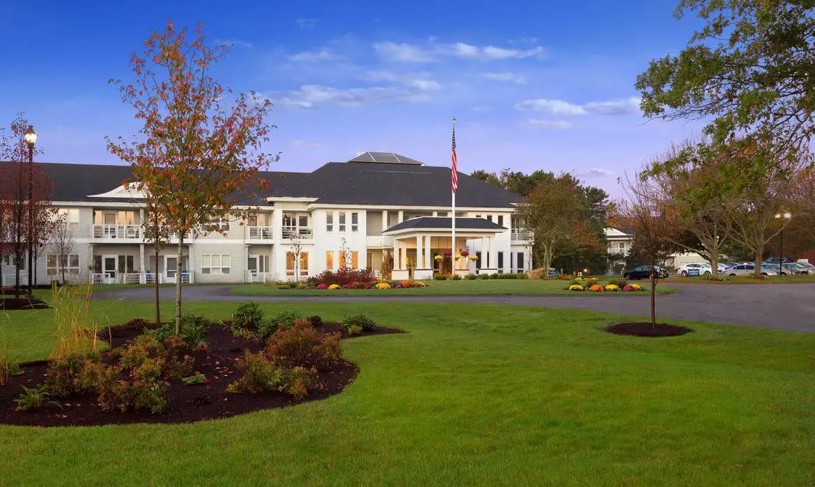 Photo of Maplewood at Mayflower Place, Assisted Living, Nursing Home, Independent Living, CCRC, West Yarmouth, MA 20