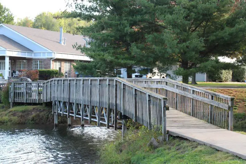 Photo of Hidden Lake Care Center, Assisted Living, Nursing Home, Independent Living, CCRC, Raytown, MO 2