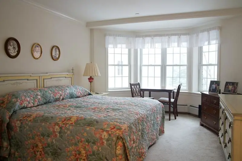 Photo of Newbury Court, Assisted Living, Nursing Home, Independent Living, CCRC, Concord, MA 4