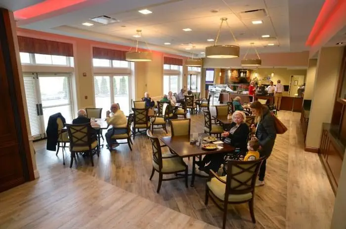 Photo of Lake Forest Place, Assisted Living, Nursing Home, Independent Living, CCRC, Lake Forest, IL 15