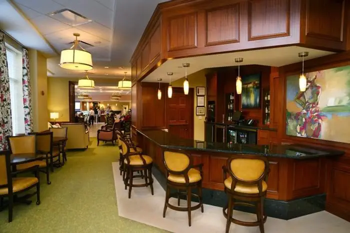 Photo of Lake Forest Place, Assisted Living, Nursing Home, Independent Living, CCRC, Lake Forest, IL 7