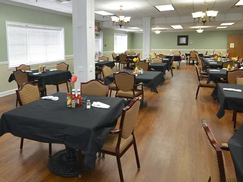 Photo of Regency Retirement Tuscaloosa, Assisted Living, Nursing Home, Independent Living, CCRC, Tuscaloosa, AL 12