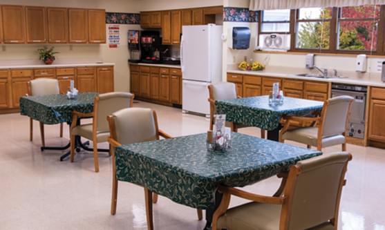 Photo of Elmwood Gardens, Assisted Living, Nursing Home, Independent Living, CCRC, Erie, PA 6