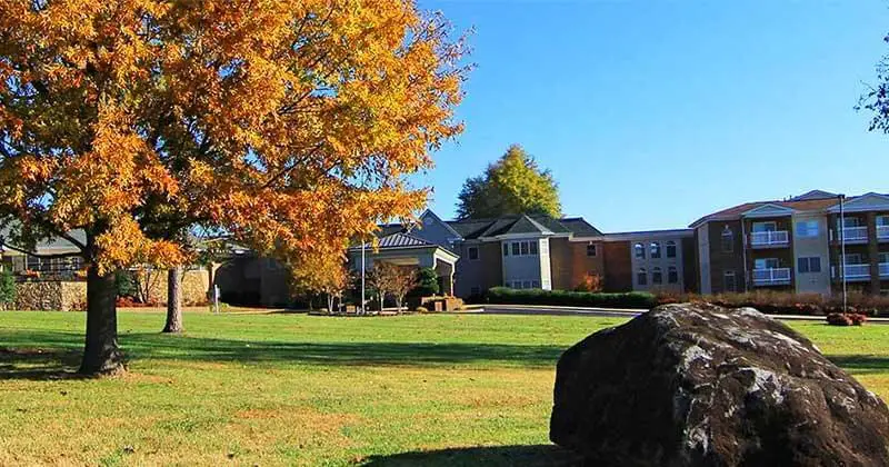 Photo of Kings Grant, Assisted Living, Nursing Home, Independent Living, CCRC, Martinsville, VA 9