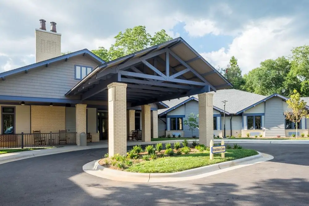 Photo of White Oak Estates Spartanburg, Assisted Living, Nursing Home, Independent Living, CCRC, Spartanburg, SC 9