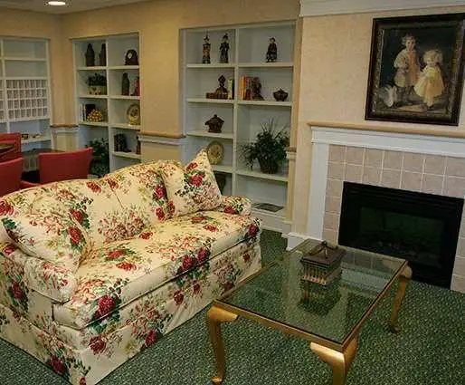 Photo of Lakeview Village, Assisted Living, Nursing Home, Independent Living, CCRC, Lenexa, KS 12