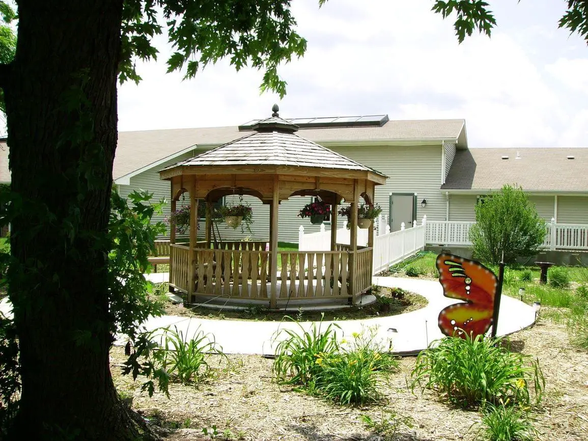 Photo of Sunshine Meadows, Assisted Living, Nursing Home, Independent Living, CCRC, Buhler, KS 1