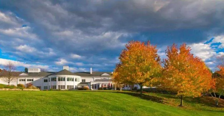 Photo of Edgewood, Assisted Living, Nursing Home, Independent Living, CCRC, North Andover, MA 3