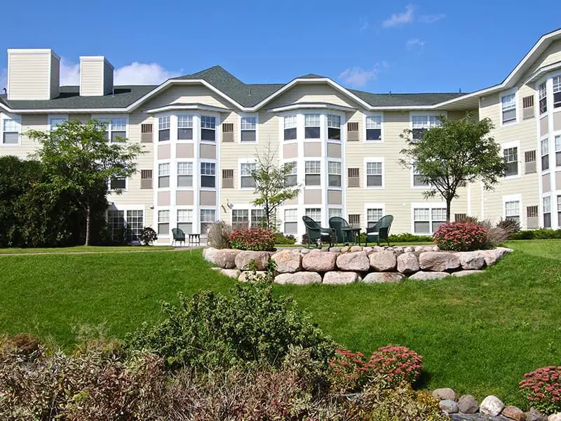 Photo of The Waterford, Assisted Living, Nursing Home, Independent Living, CCRC, Brooklyn Park, MN 11