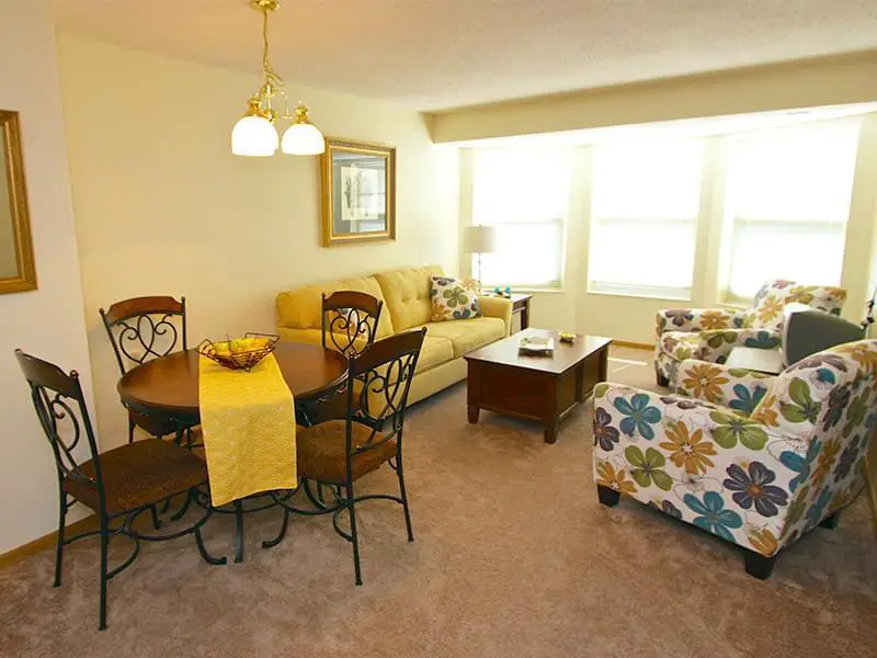 Photo of The Waterford, Assisted Living, Nursing Home, Independent Living, CCRC, Brooklyn Park, MN 7