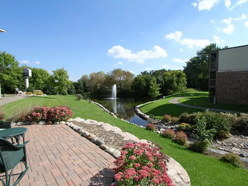 Photo of The Waterford, Assisted Living, Nursing Home, Independent Living, CCRC, Brooklyn Park, MN 2