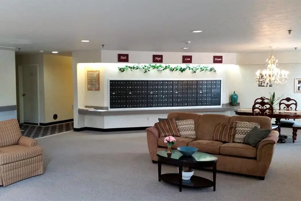 Photo of Gateway Retirement Community, Assisted Living, Nursing Home, Independent Living, CCRC, Euclid, OH 11
