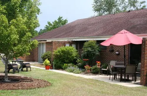 Photo of The Oaks, Assisted Living, Nursing Home, Independent Living, CCRC, Orangeburg, SC 8