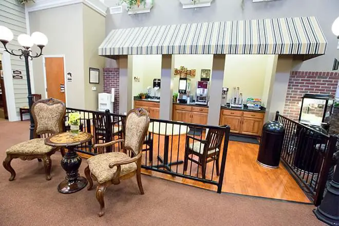 Photo of Brookdale Overland Park, Assisted Living, Nursing Home, Independent Living, CCRC, Overland Park, KS 2