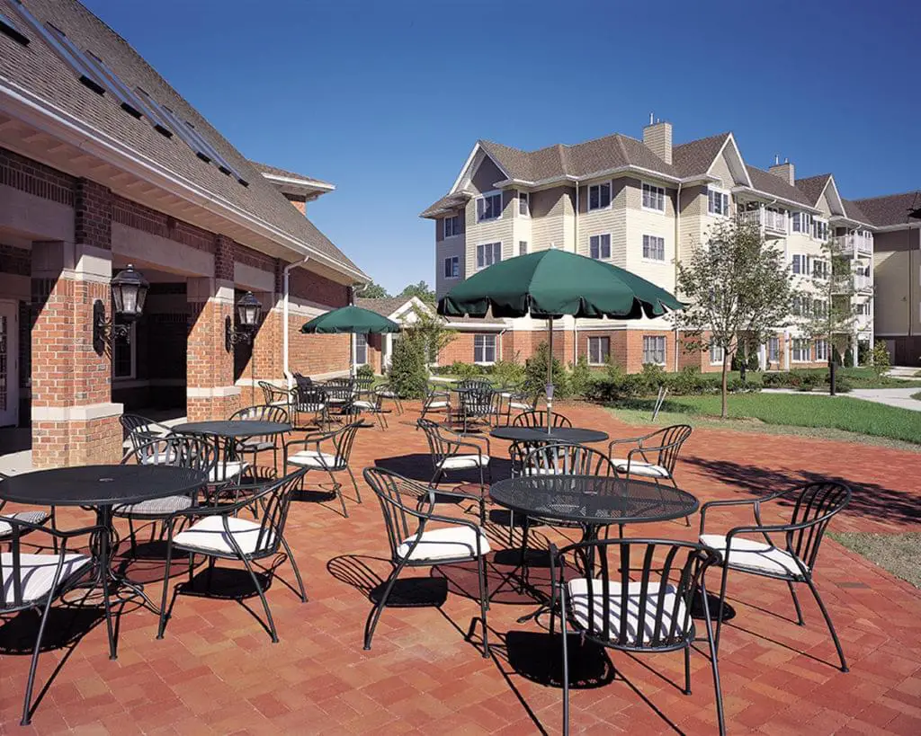 Photo of Meadow Ridge, Assisted Living, Nursing Home, Independent Living, CCRC, Redding, CT 18