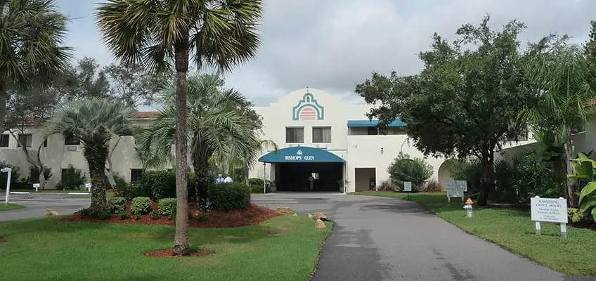 Photo of Bishop's Glen Retirement Center, Assisted Living, Nursing Home, Independent Living, CCRC, Daytona Beach, FL 5