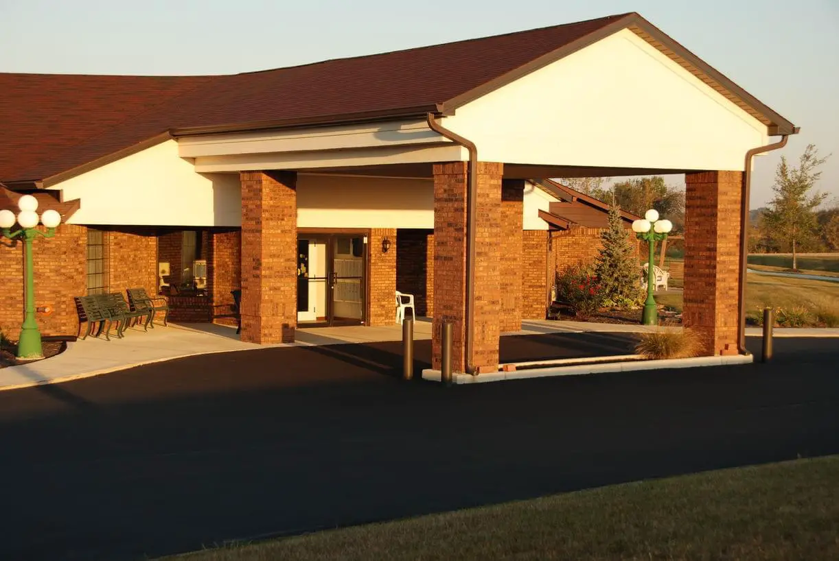 Photo of Century Villa, Assisted Living, Nursing Home, Independent Living, CCRC, Greentown, IN 2