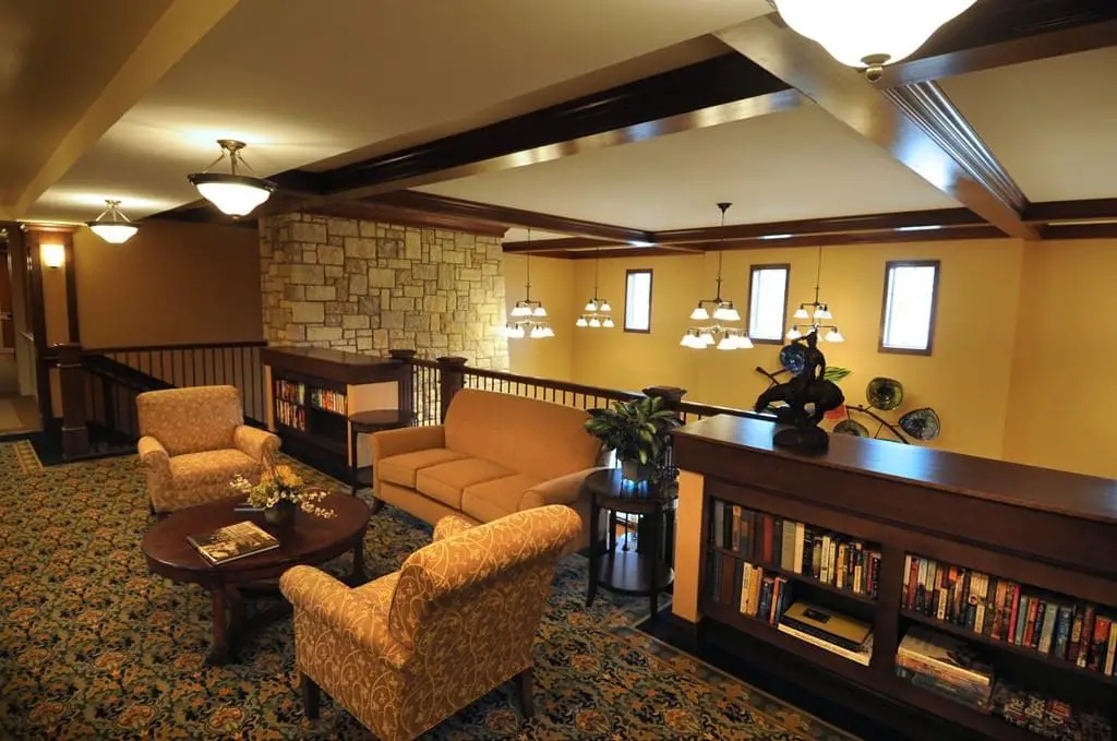 Photo of Oklahoma Methodist Manor, Assisted Living, Nursing Home, Independent Living, CCRC, Tulsa, OK 4