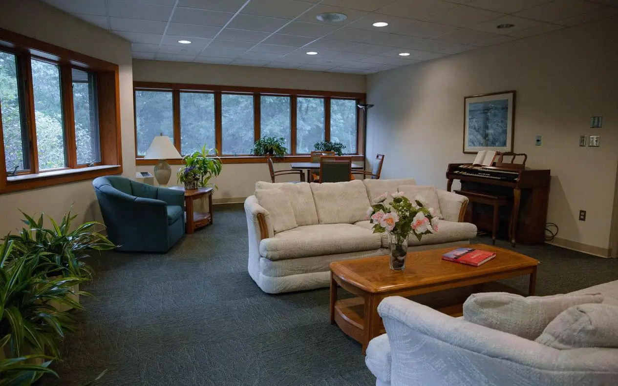 Photo of Edison Christian Life Services, Assisted Living, Nursing Home, Independent Living, CCRC, Grand Rapids, MI 10