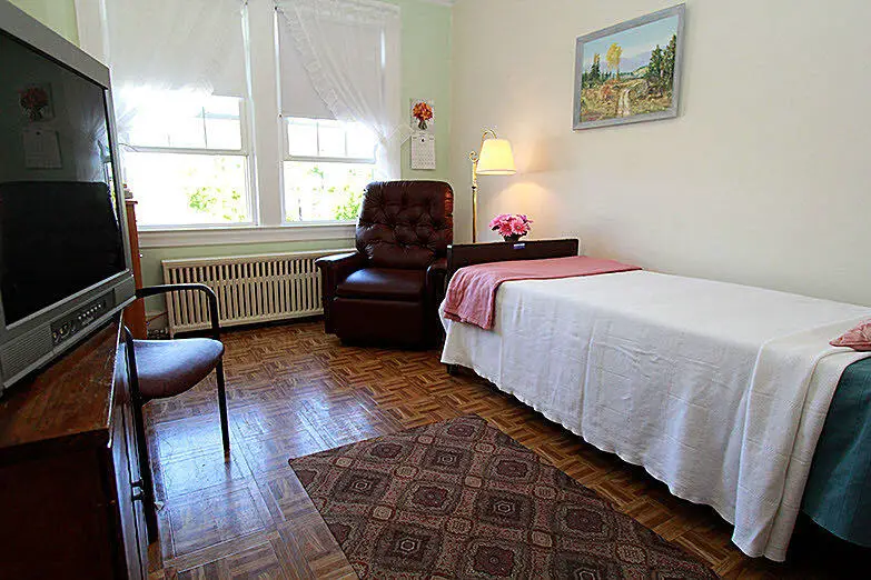 Photo of Peabody Home, Assisted Living, Nursing Home, Independent Living, CCRC, Franklin, NH 4