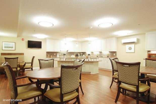 Photo of Canton Regency, Assisted Living, Canton, OH 4