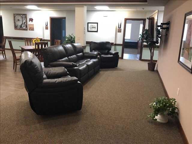 Photo of Suite Living Memory Care & Assisted Living, Assisted Living, Memory Care, Vadnais Heights, MN 6