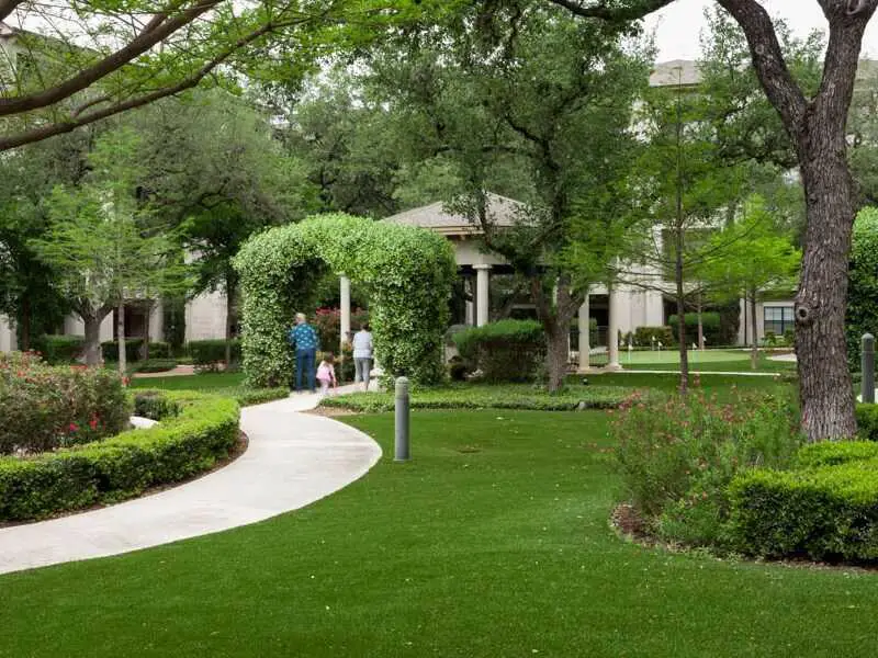 Photo of Franklin Park Sonterra, Assisted Living, San Antonio, TX 1