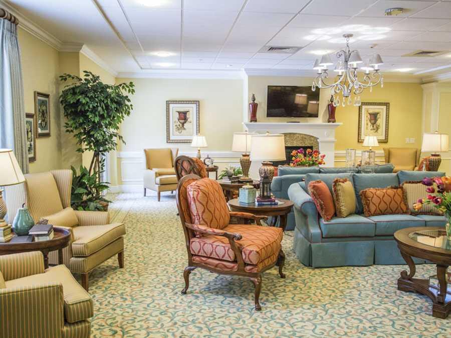 Photo of South Bath at Mount Pleasant, Assisted Living, Memory Care, Mount Pleasant, SC 9