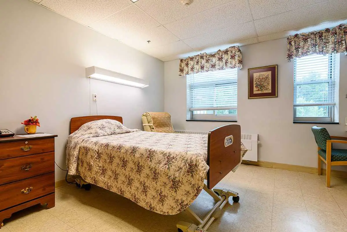 Photo of Warde Rehabilitation & Nursing Center, Assisted Living, Nursing Home, Windham, NH 11