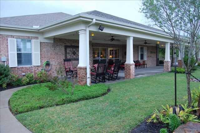 Photo of Autumn Grove - Pearland, Assisted Living, Manvel, TX 5