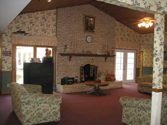 Photo of Courtyard Manor of Wixom, Assisted Living, Wixom, MI 5