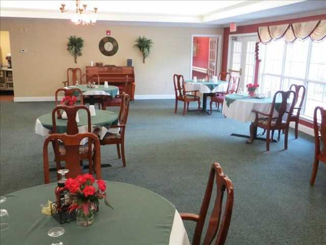 Photo of Pee Dee Gardens, Assisted Living, Memory Care, Florence, SC 4