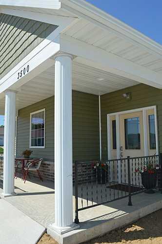Photo of Pinnacle Group Home, Assisted Living, Memory Care, Muscatine, IA 2