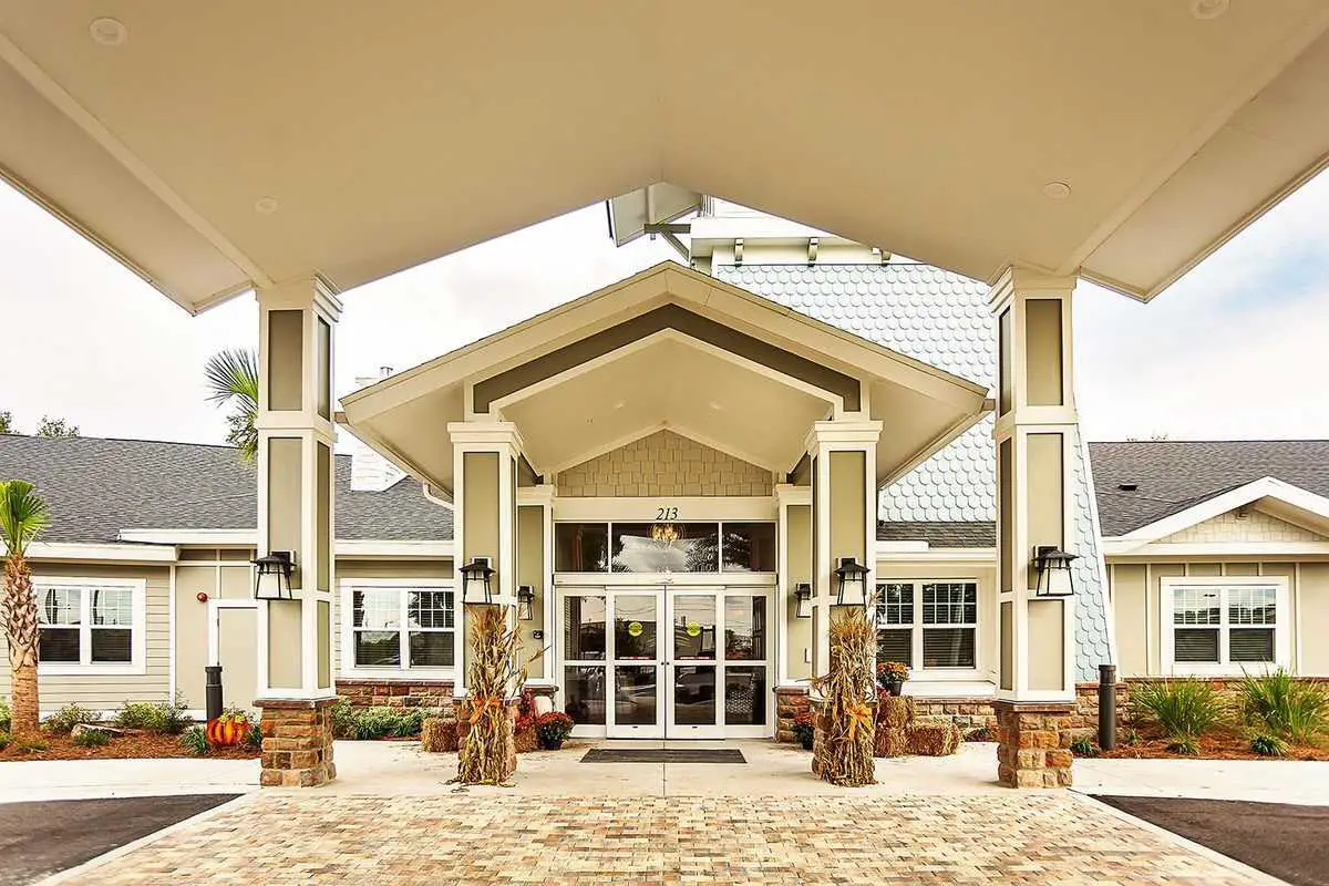 The Canopy | Senior Living Community Assisted Living in Lake City, FL ...