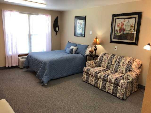 Photo of Heritage Avonlea of Olathe, Assisted Living, Olathe, KS 9