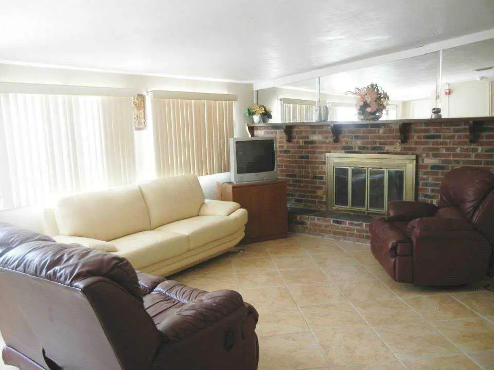 Photo of Candy's House, Assisted Living, Satellite Beach, FL 4