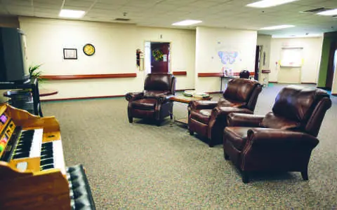 Photo of Crown Pointe, Assisted Living, Sioux Center, IA 7