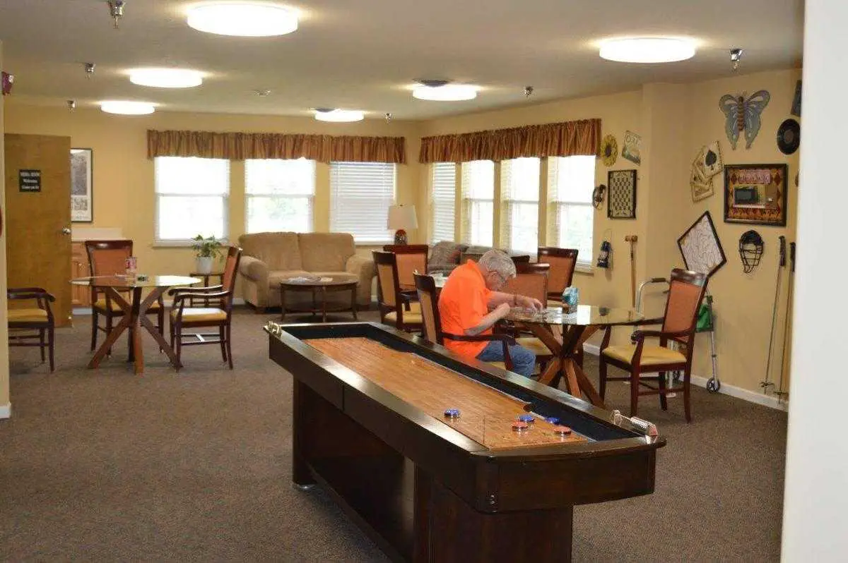 Photo of Heritage Village of Gladstone, Assisted Living, Gladstone, MO 1