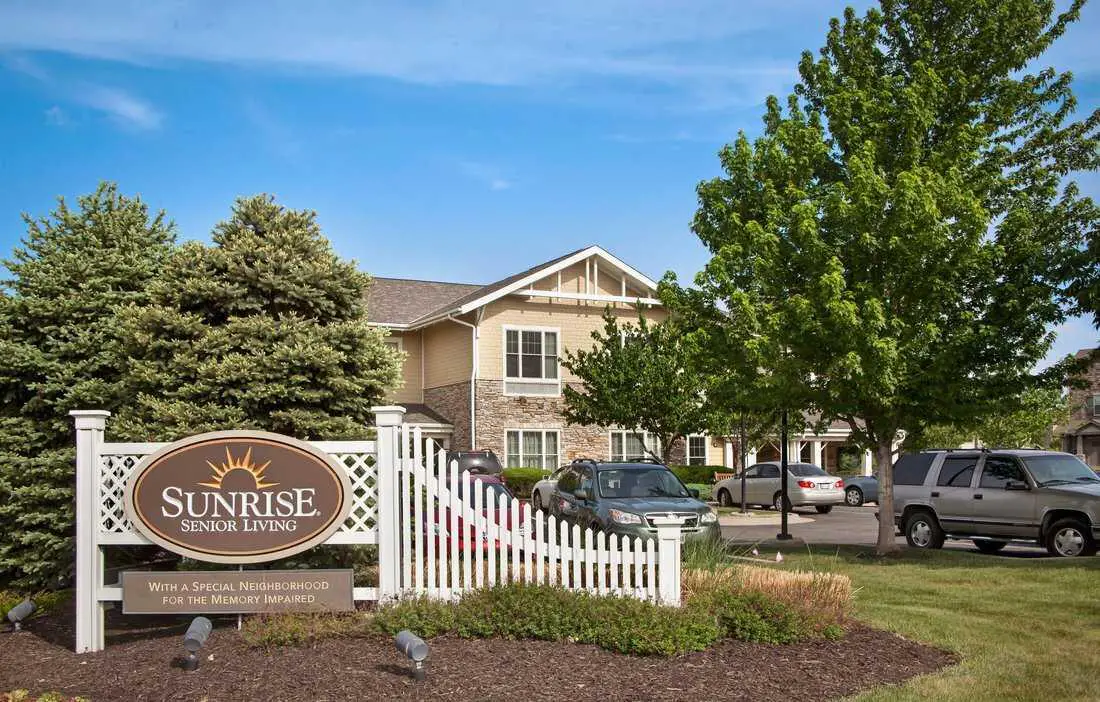 Photo of Sunrise of Overland Park, Assisted Living, Overland Park, KS 1