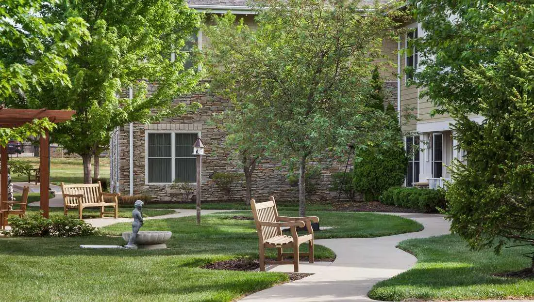 Photo of Sunrise of Overland Park, Assisted Living, Overland Park, KS 6