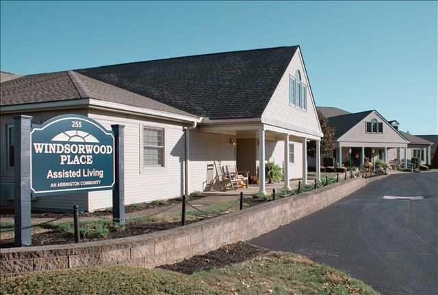 Photo of Windsorwood Place, Assisted Living, Coshocton, OH 2