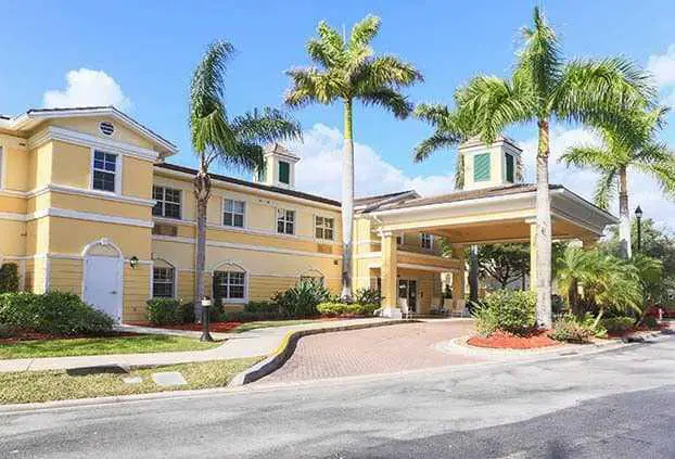 Photo of Aston Gardens at Parkland Commons, Assisted Living, Parkland, FL 1
