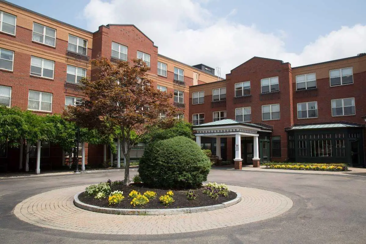 Photo of Chestnut Park at Cleveland Circle, Assisted Living, Brighton, MA 2